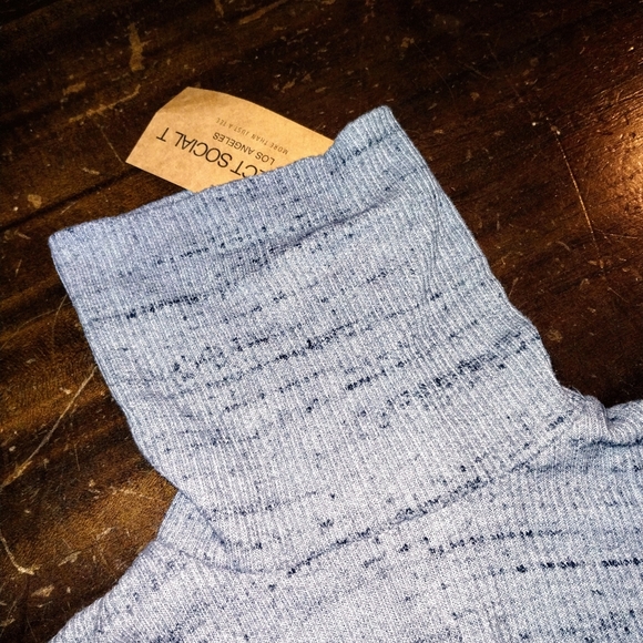 PROJECT SOCIAL T l Gray Marled Turtleneck l NWT l Sz XS & M - Picture 5 of 10